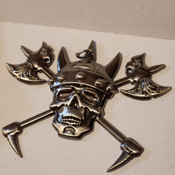 Swollen Members pendant - Picture 14 of 14